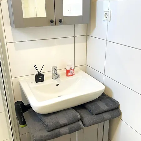 Zwei Moderne In Einem Haus Apartamento